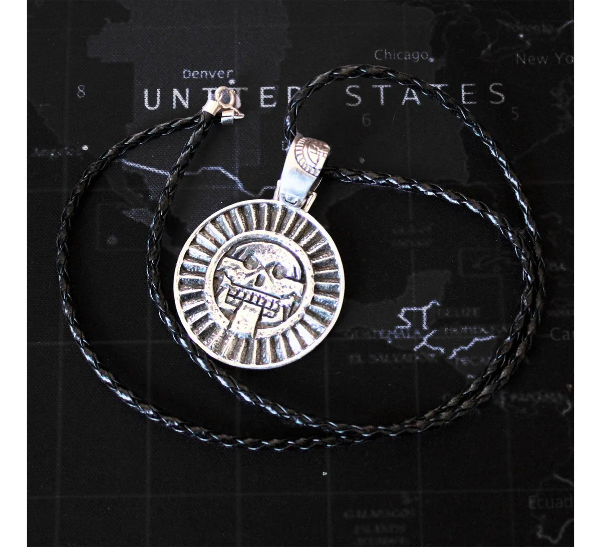 Collar Dije Dios Mictlantecuhtli Azteca Plata 925 Unisex Plateado