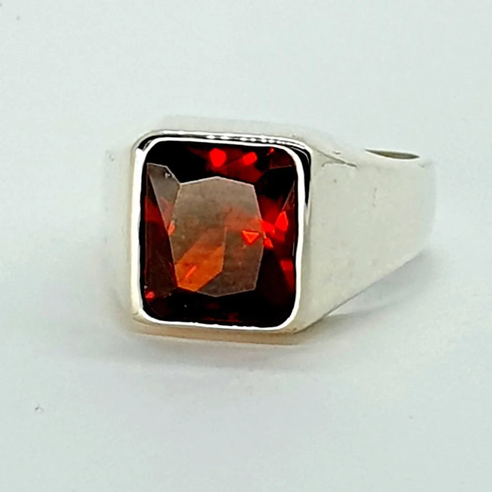 Anillo Daniel Plata 925 Hombre Zirconia Rojo Granate 10x12mm